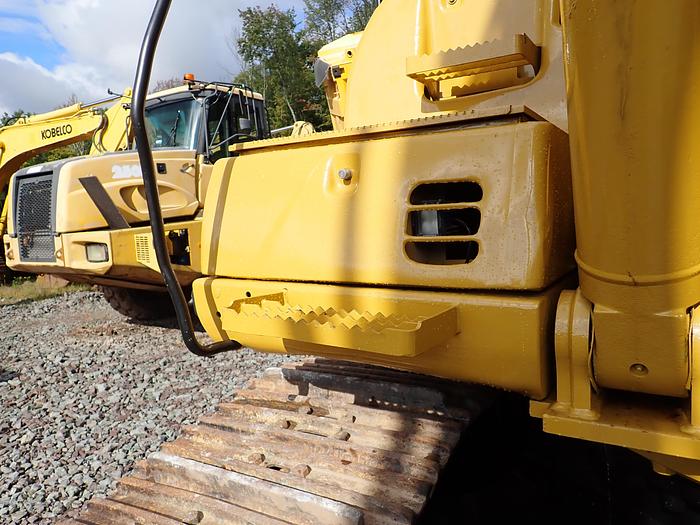 Used 2003 CAT 330CL Hydraulic Excavator