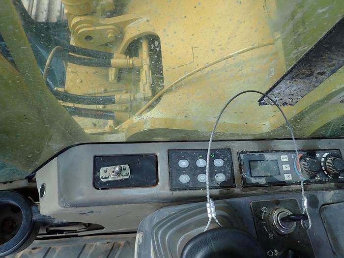 Used 2003 CAT 330CL Hydraulic Excavator