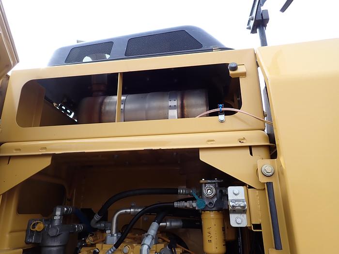 Used 2012 CAT 320EL