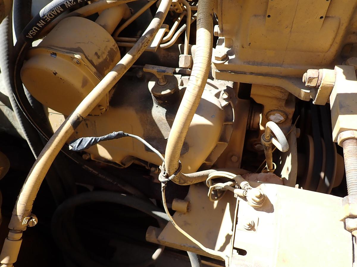 Used 1979 CAT 613B 5000 Gallon Water Wagon