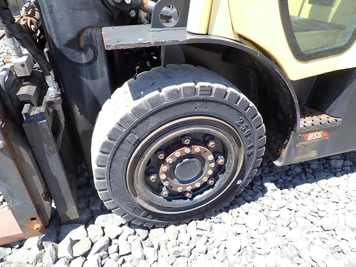 Used 2015 Hyster H80FT Diesel Forklift LOW HOURS! POSITIONERS!