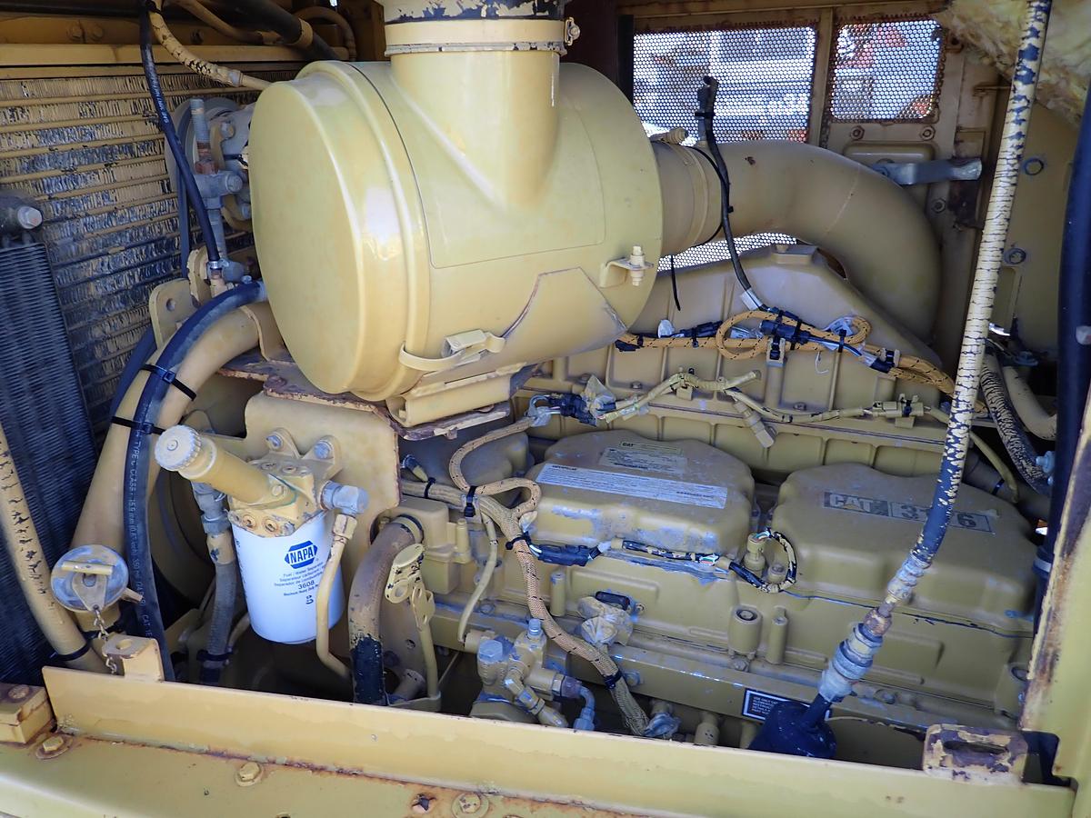Used 2002 CAT D7R SERIES II Crawler Dozer