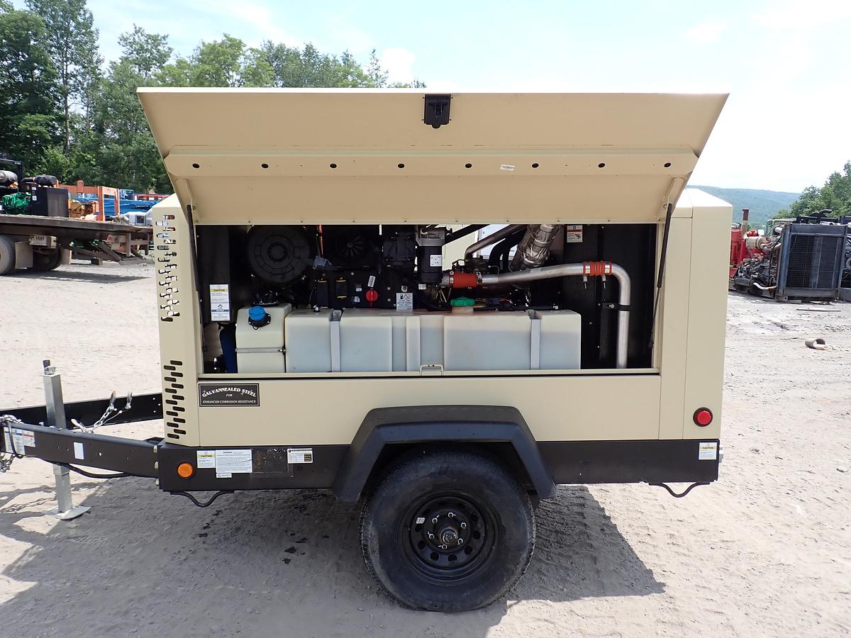 Used 2023 Doosan P425/HP375 Air Compressor 1078 HOURS