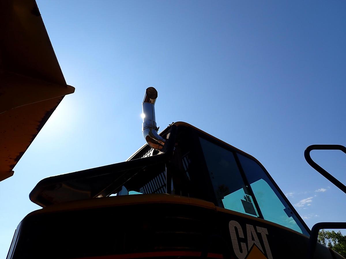 Used 2003 CAT 735 Articulated Haul Truck PRE EMISSIONS !