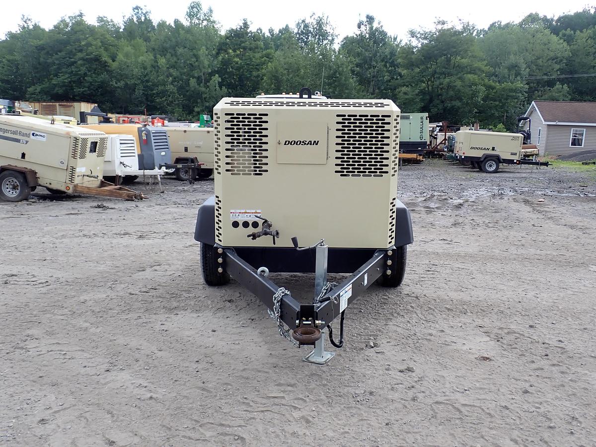 Used 2023 Doosan P425/HP375 Air Compressor 512 HOURS