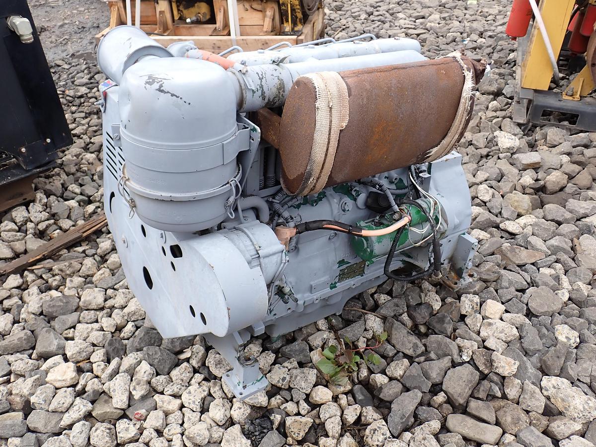 Used 2011 DEUTZ D914 L04