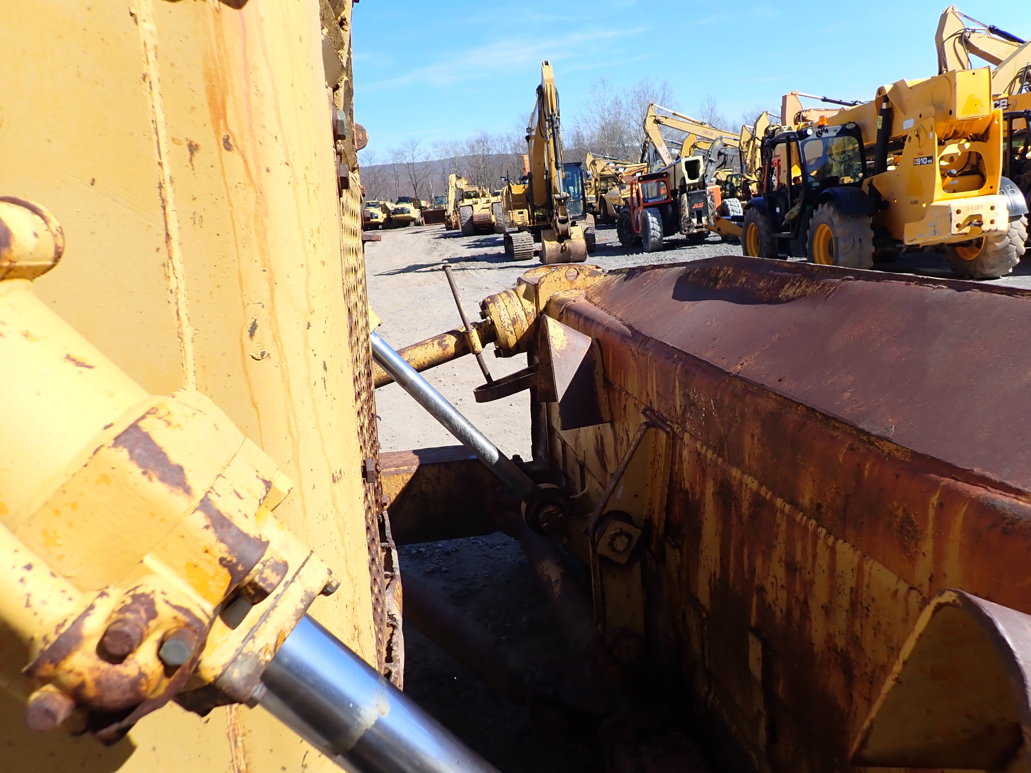 Used 1971 CAT D8H Crawler Dozer