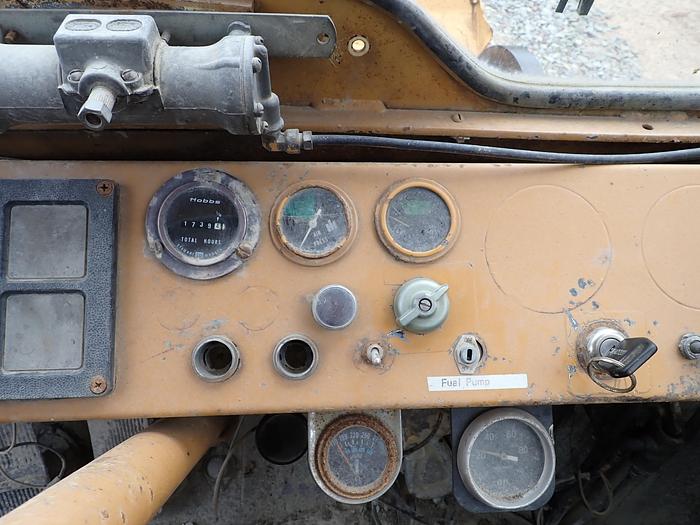 Used Dresser 530 Wheel Loader w/ FORKS & BUCKET