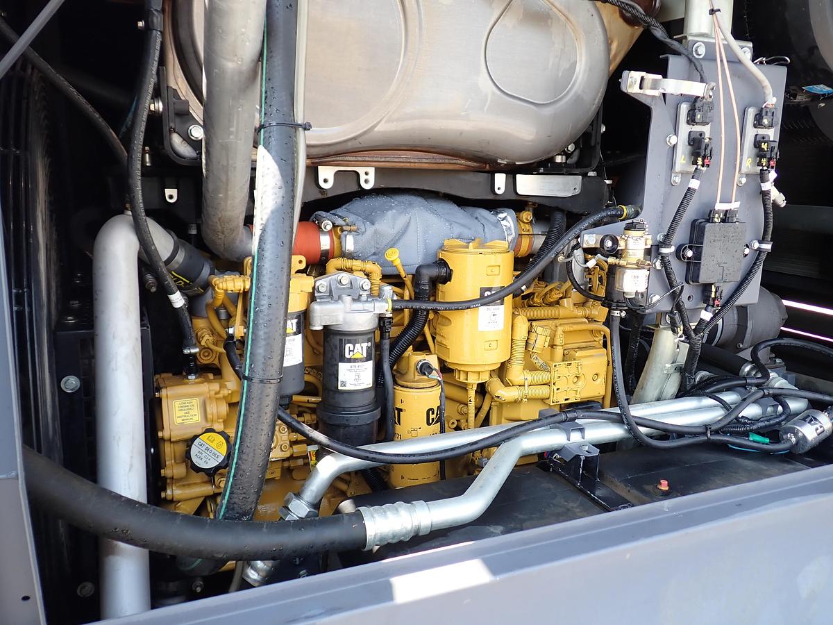 Used 2019 Atlas Copco XAS950CD8 950 CFM Air Compressor 1453 HOURS!