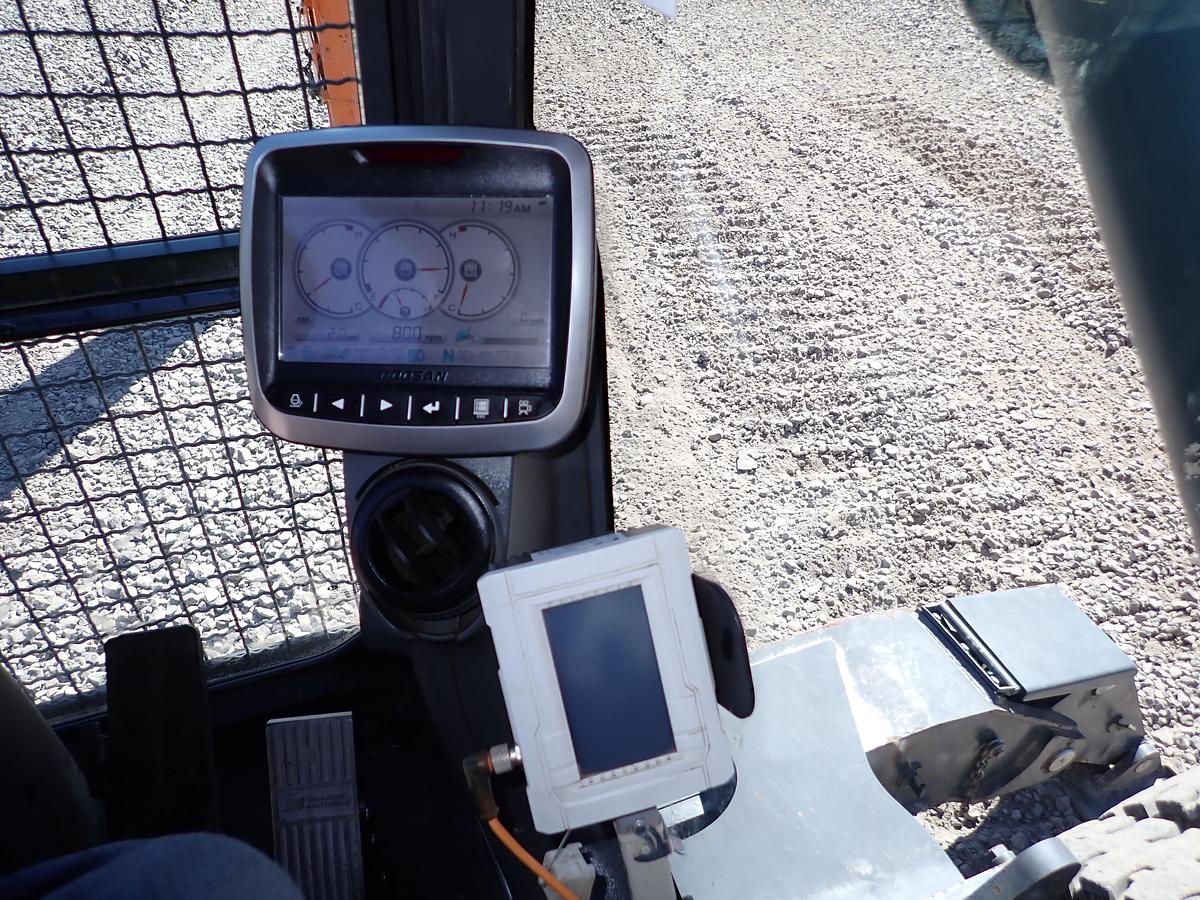 Used 2019 Doosan DX210WMH-5 Wheeled Excavator Material Handler