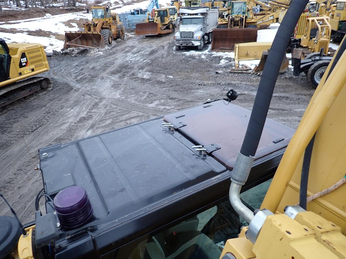 Used 2017 CAT 335F LCR Hydraulic Excavator w/ PROGRESSIVE THUMB!