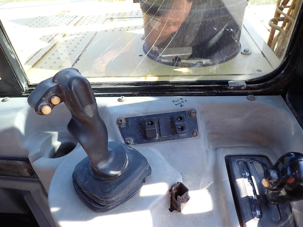 Used 2007 CAT 621G Motor Scraper