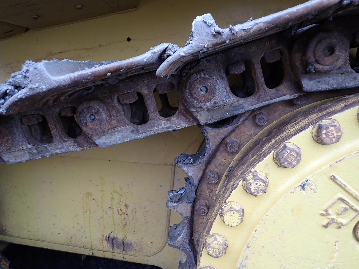 Used 2004 CAT D6R XL II