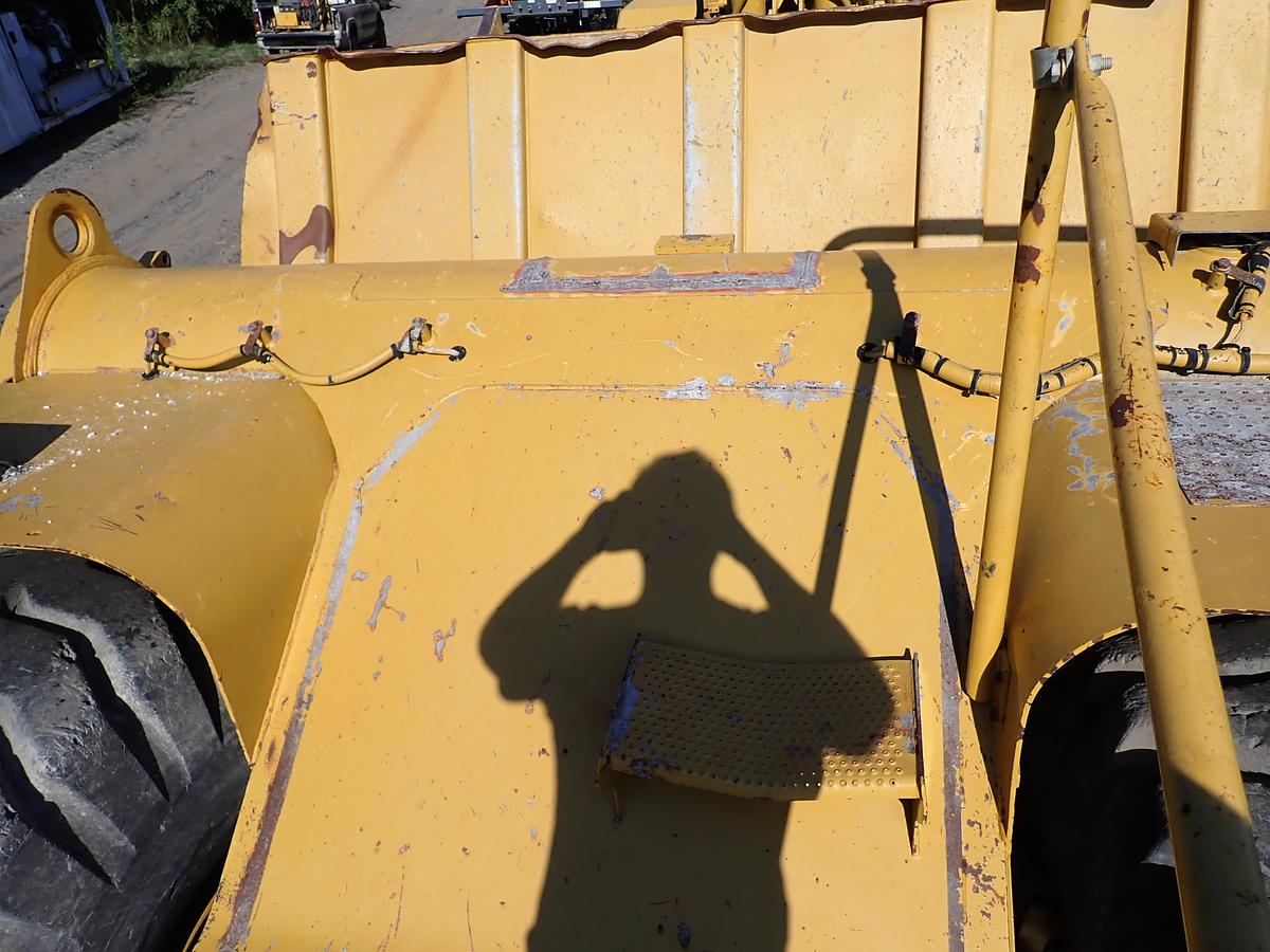 Used 2007 CAT 621G Motor Scraper