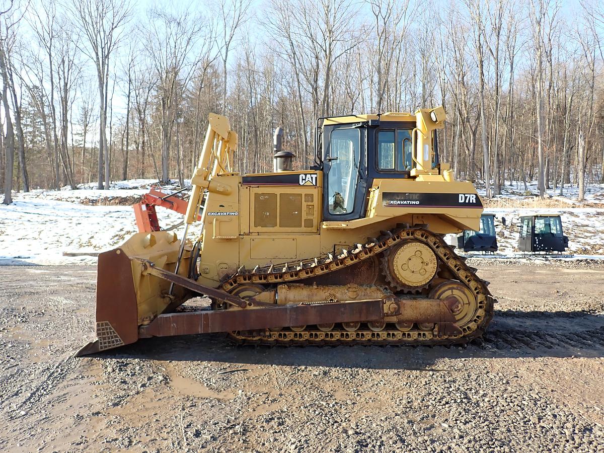 Used 2002 CAT D7R SERIES II Crawler Dozer