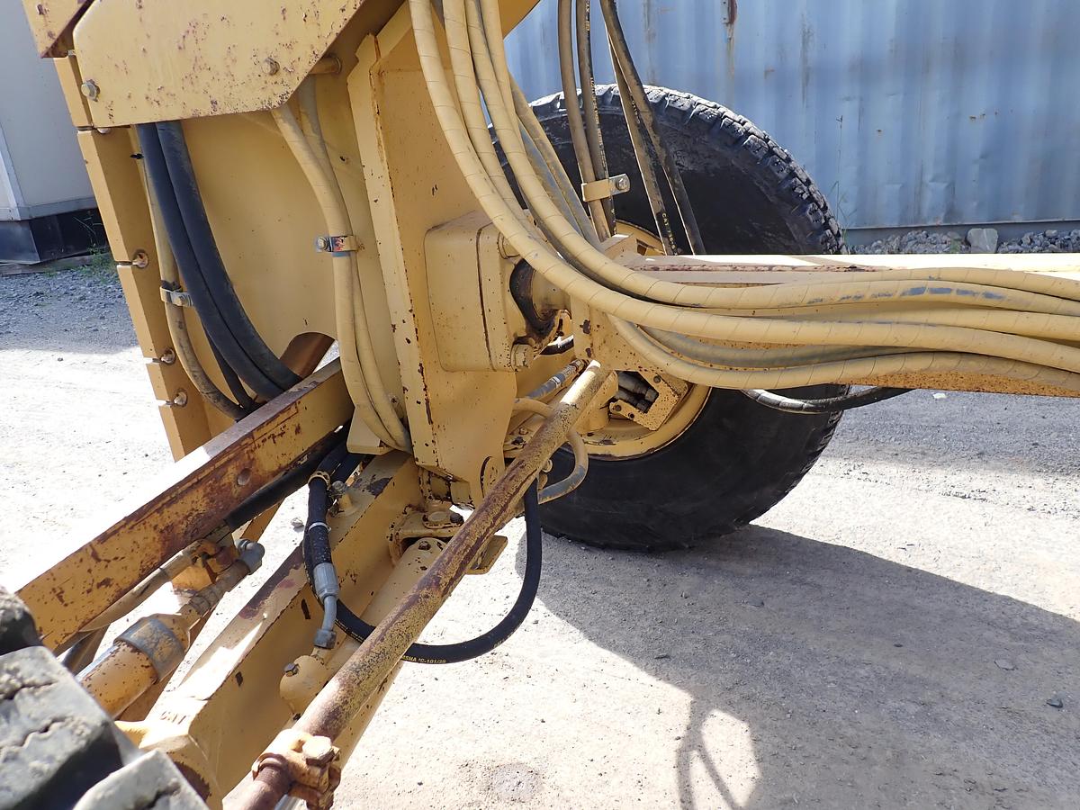 Used 1998 CAT 163H Motor Grader