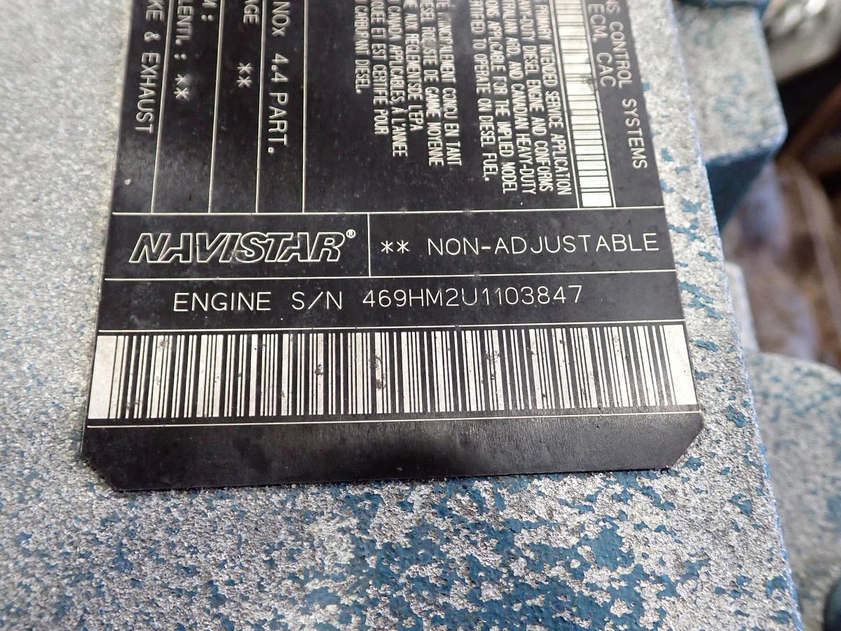 Used 1998 International DT466E HT Diesel Engine HIGH TORQUE 210 HP