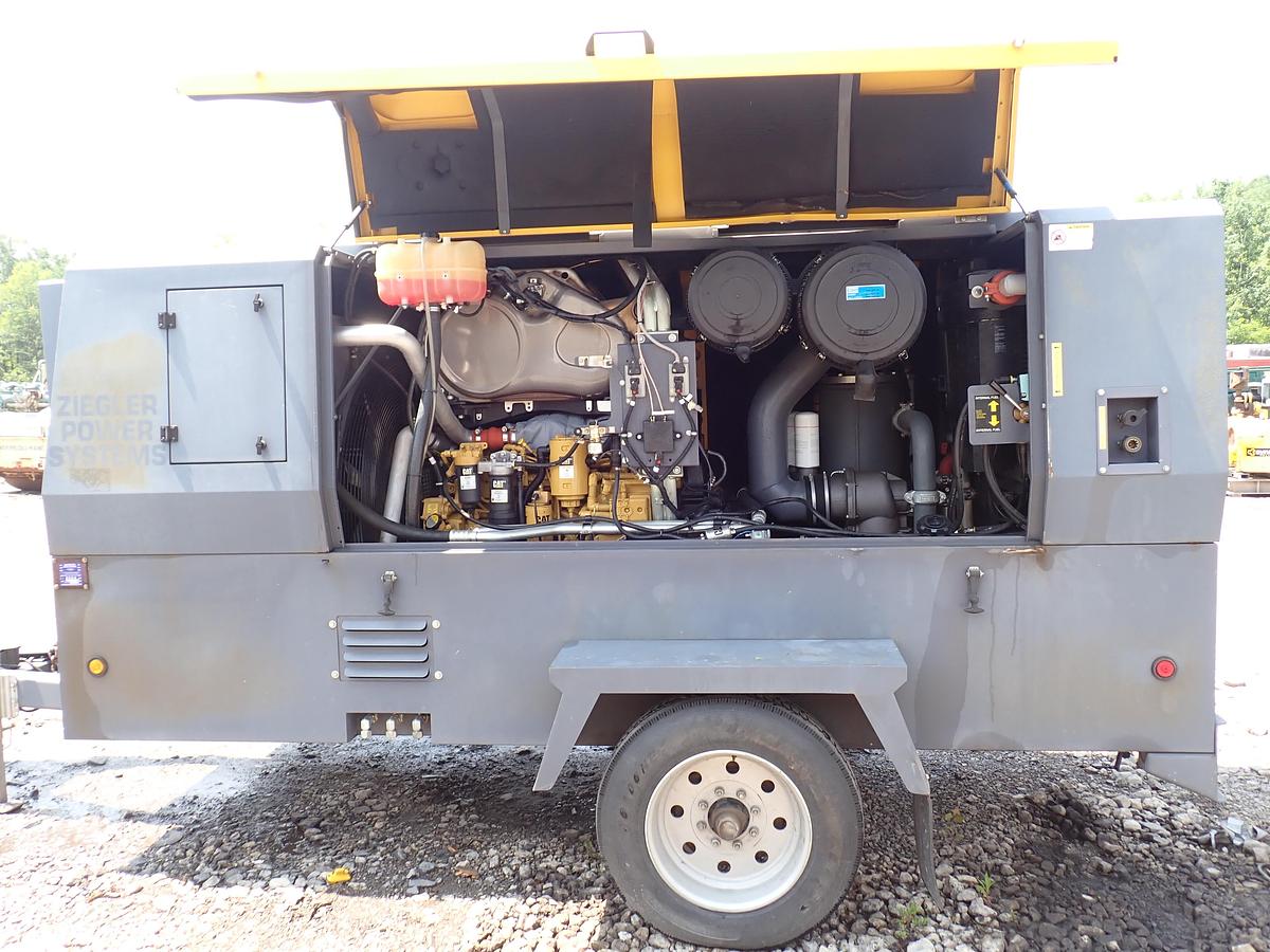 Used 2019 Atlas Copco XAS950CD8 950 CFM Air Compressor 1453 HOURS!