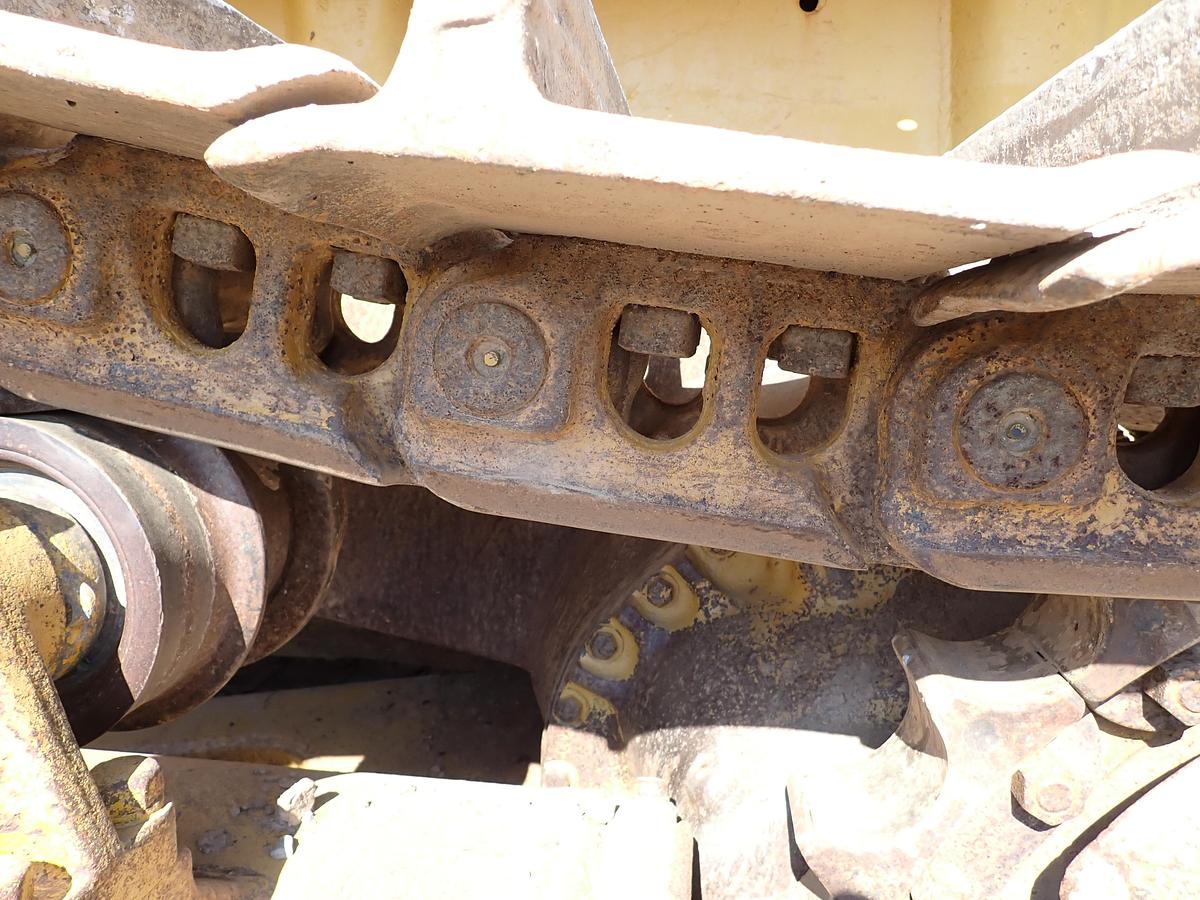 Used 1971 CAT D8H Crawler Dozer w/ RIPPER!