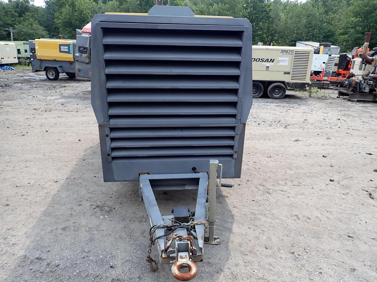Used 2020 Atlas Copco XAS950 CD8 950 CFM Air Compressor