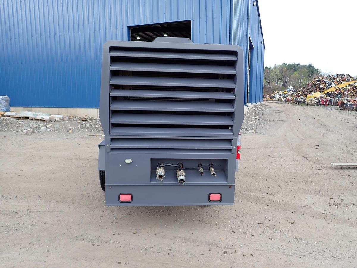 Used 2020 Atlas Copco XAS950 PD8 950 CFM Air Compressor