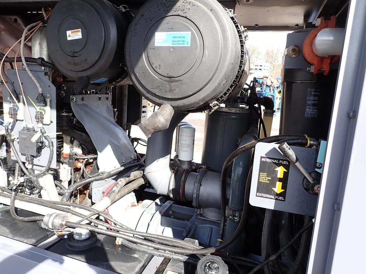 Used 2020 Atlas Copco XAS950 PD8 950 CFM Air Compressor 598 HOURS!!
