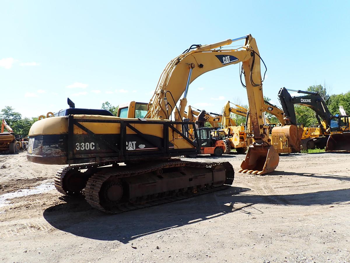 Used 2004 CAT 330CL Hydraulic Excavator