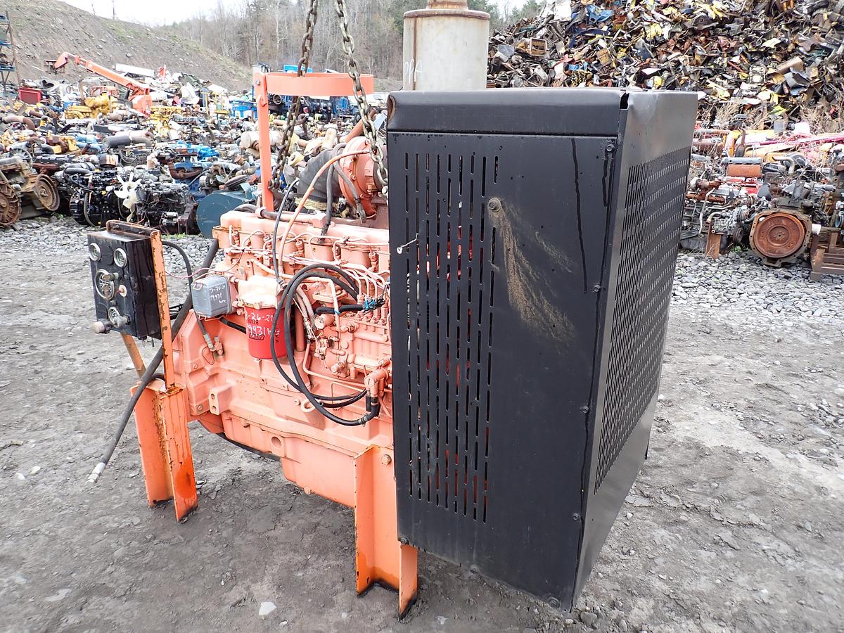 Used John Deere 6081TF001