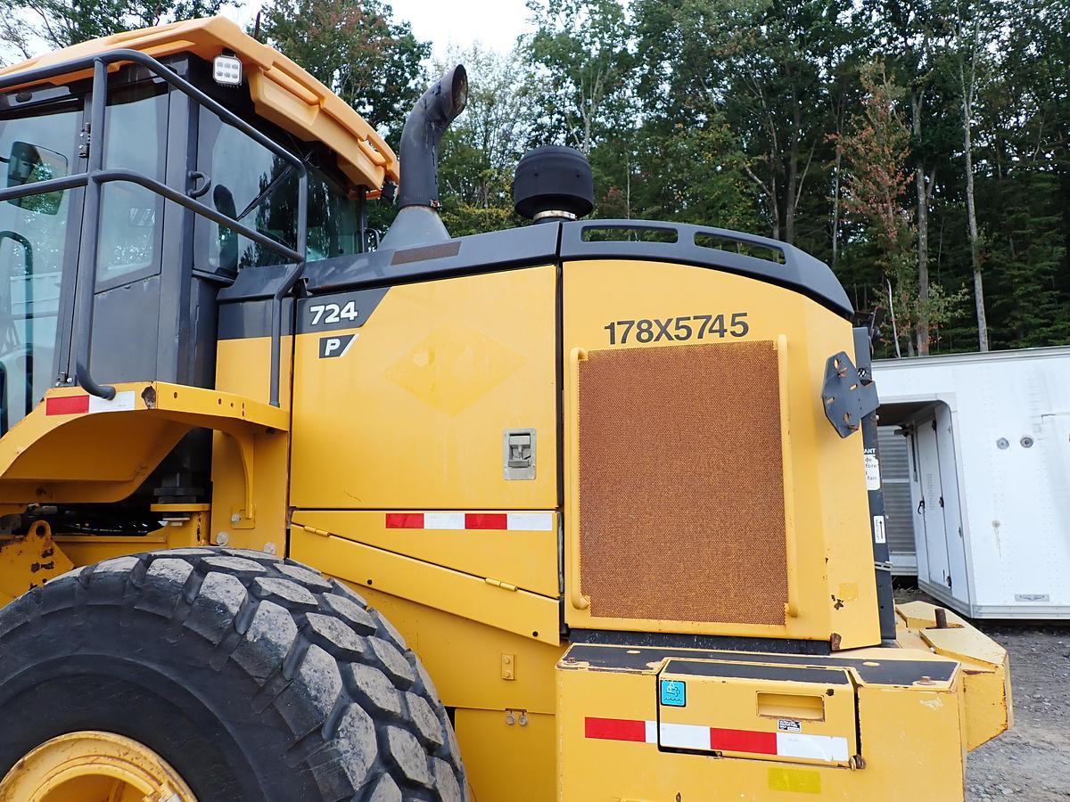Used 2021 John Deere 724P Wheel Loader QUICK COUPLER