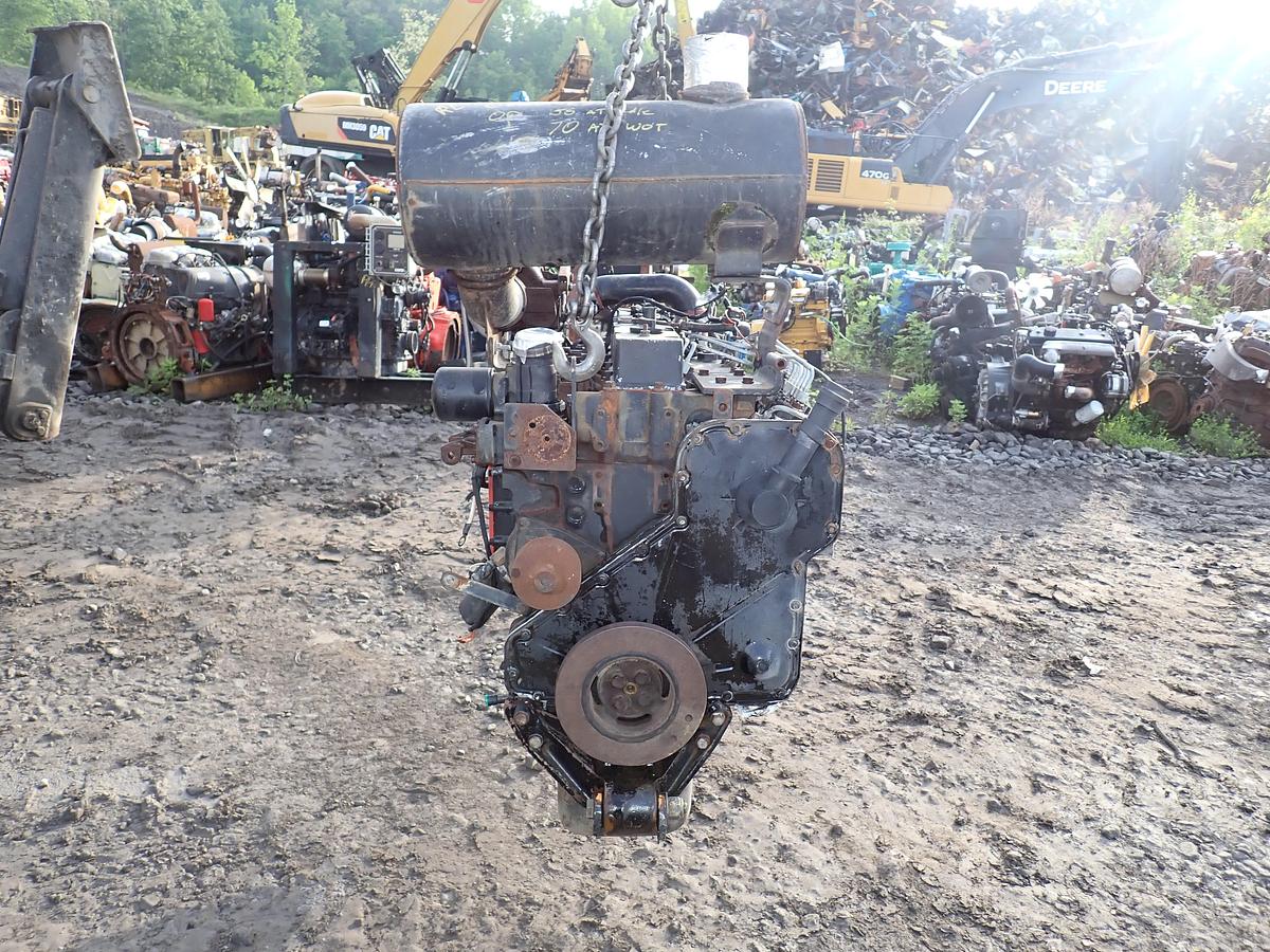 Used Case 6T-830 Diesel Engine CASE 721C Loader 19985A1R