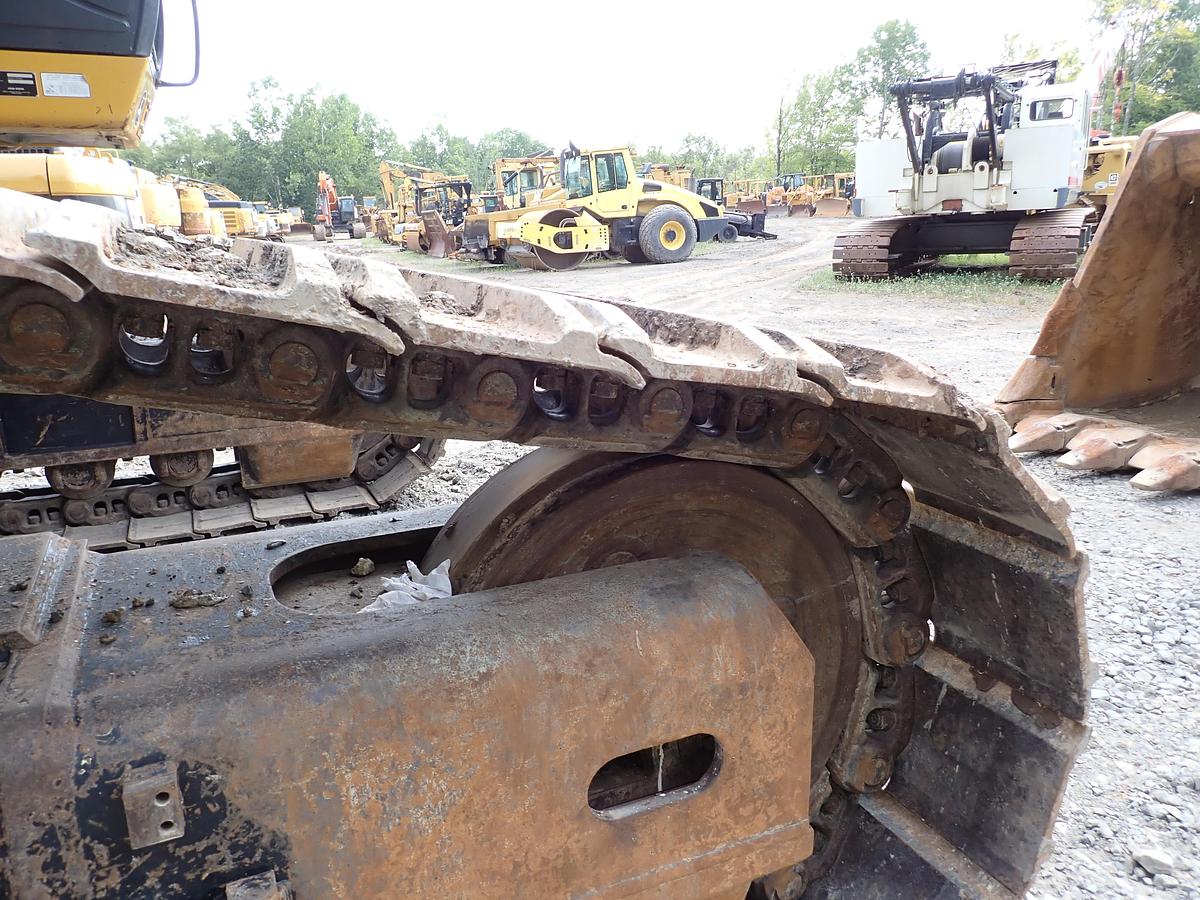 Used 2021 John Deere 870G LC Hydraulic Excavator MASS EXCAVATING BOOM