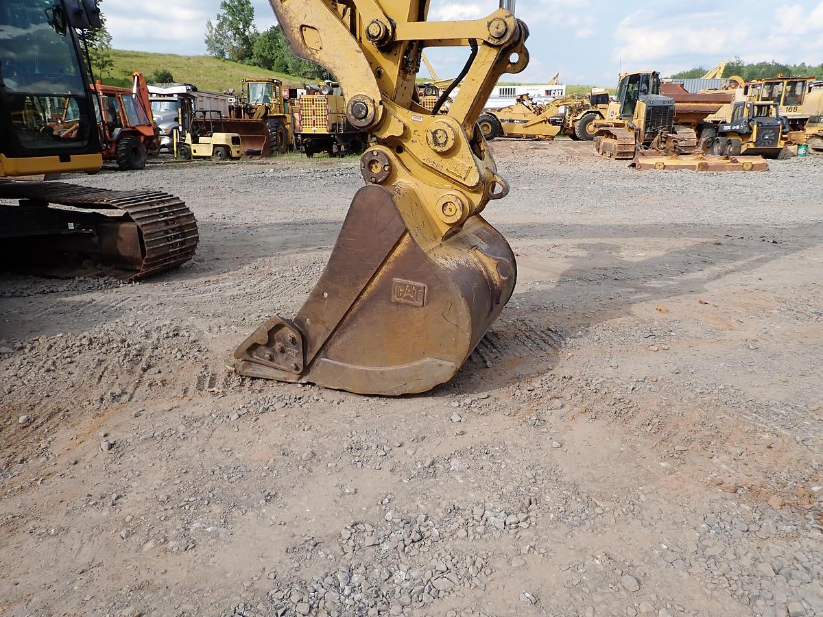 Used 2020 CAT 323 Hydraulic Excavator HYDRAULIC THUMB!