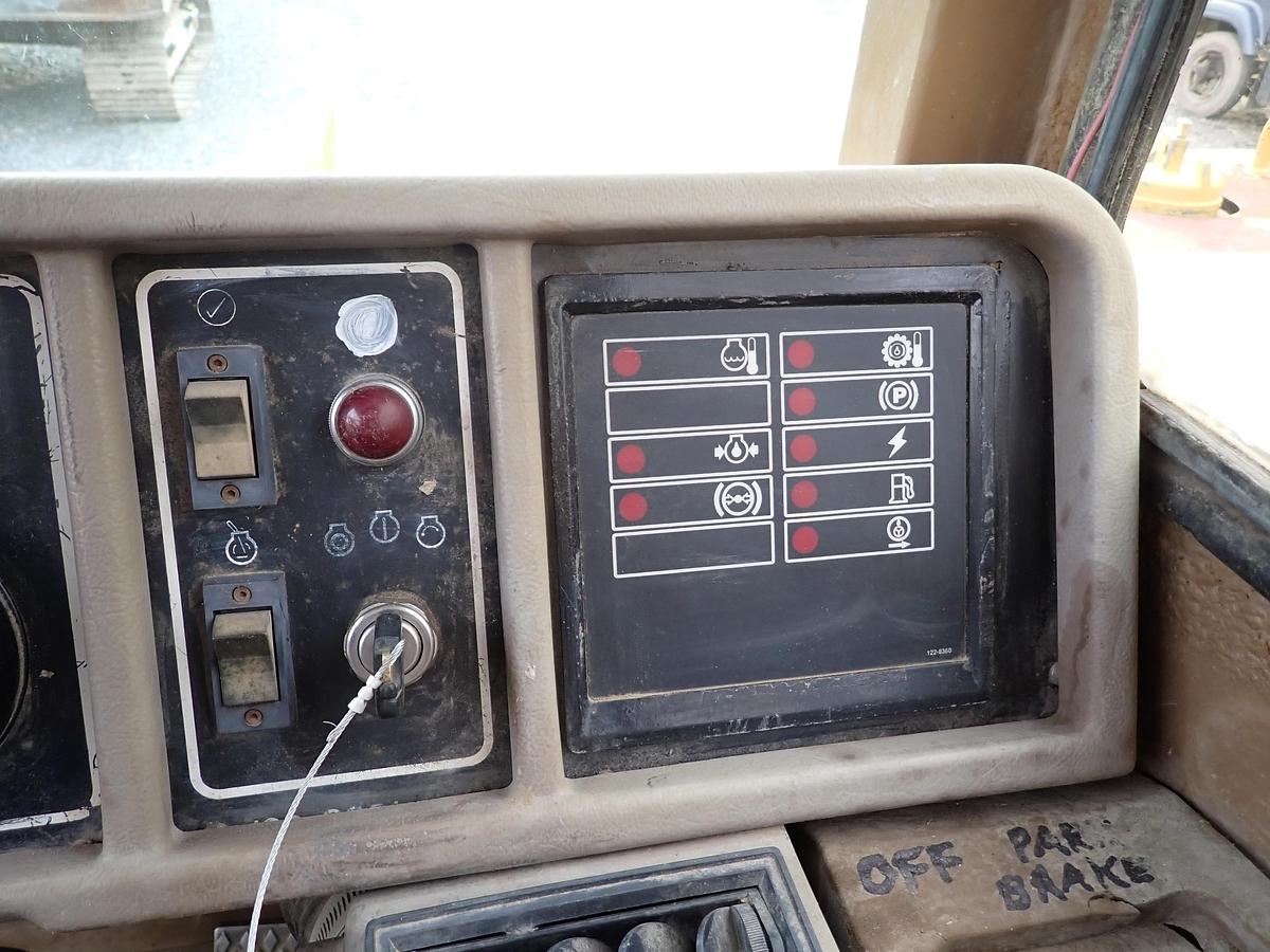 Used 1995 CAT D25D 25 Ton Articulated Haul Truck