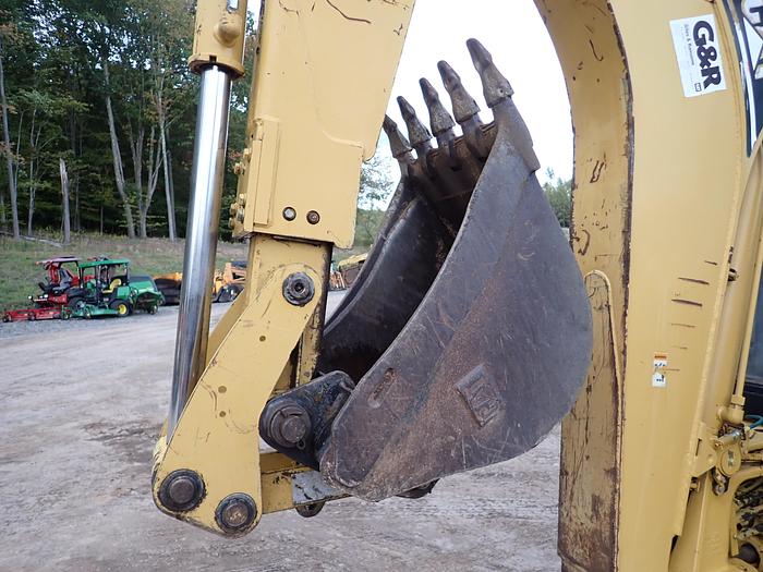 Used 2001 CAT 420D Backhoe Loader 3900 HOURS!