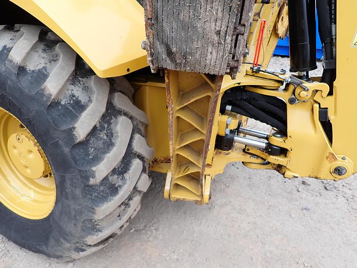 Used 2018 CAT 420F2 Loader Backhoe