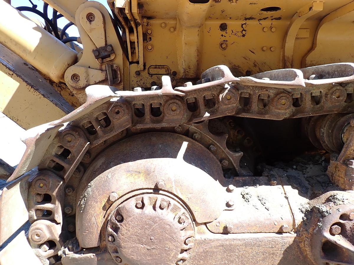 Used 1973 CAT D8H Crawler Dozer RIPPER!
