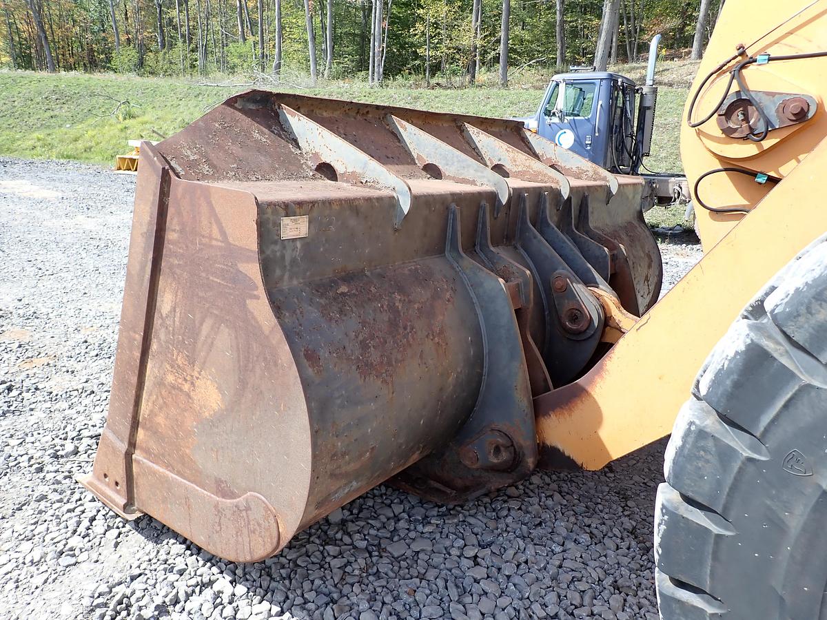 Used 2012 Case 1021F Wheel Loader 5700 HOURS