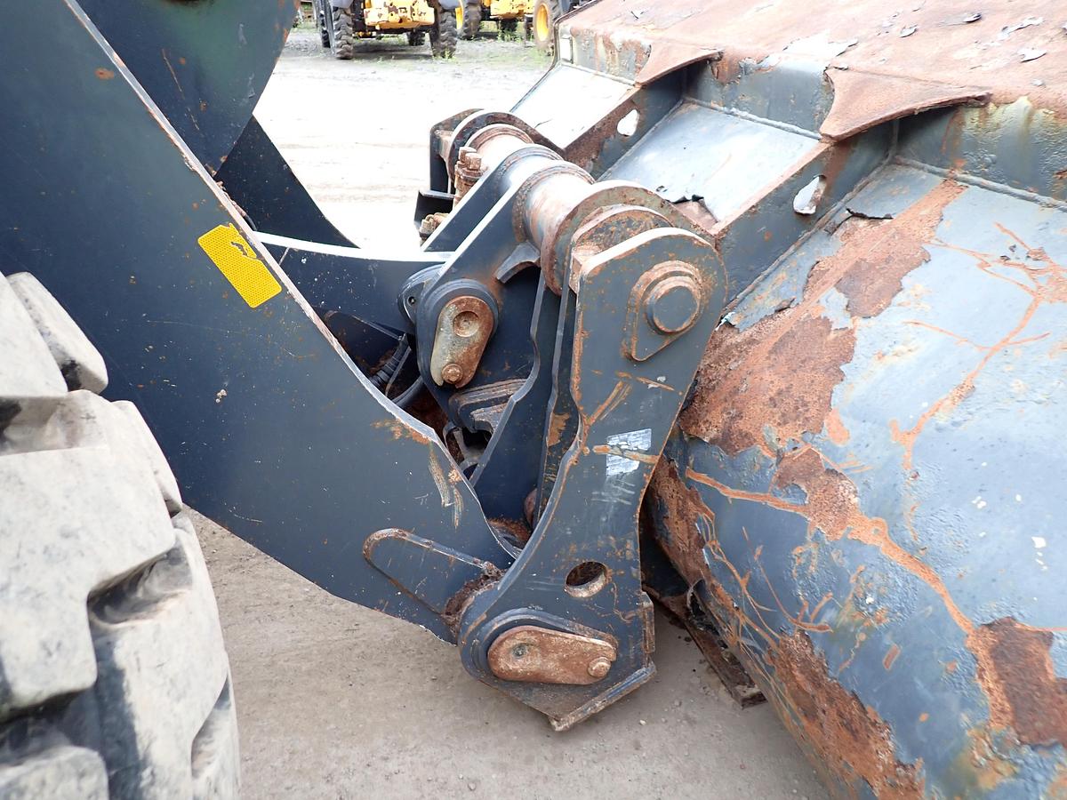 Used 2021 John Deere 724P Wheel Loader QUICK COUPLER