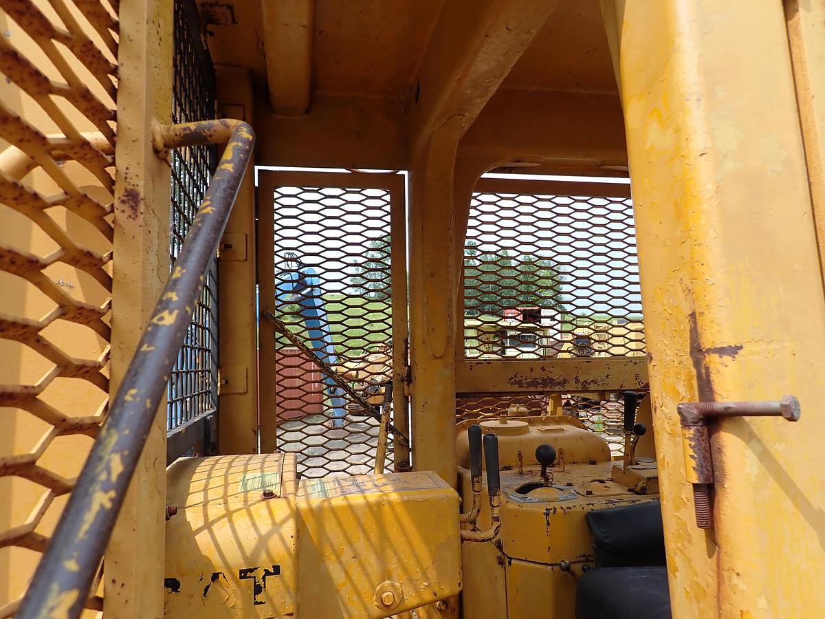 Used 1976 CAT D7G Crawler Dozer FORESTRY PACKAGE w/ WINCH