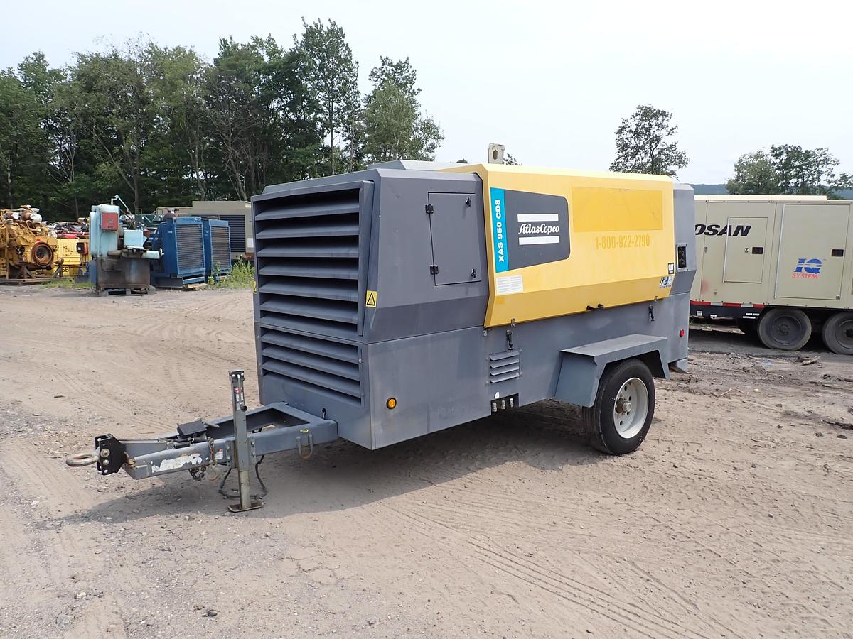 Used 2020 Atlas Copco XAS950 CD8 950 CFM Air Compressor