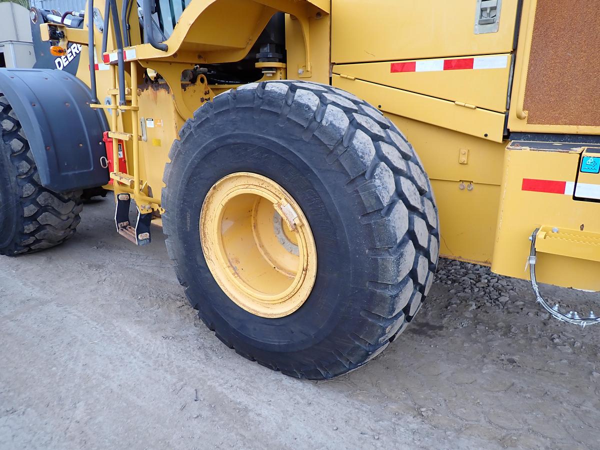 Used 2021 John Deere 724P Wheel Loader QUICK COUPLER