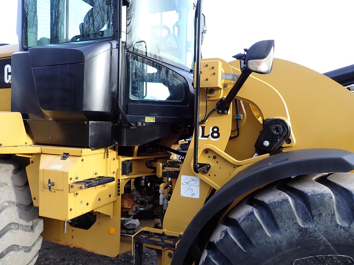 Used 2017 CAT 926M Wheel Loader 738 ORIGINAL HOURS!