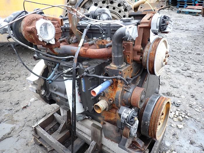 Used Cummins C8.3-300E Truck Engine CPL 8692