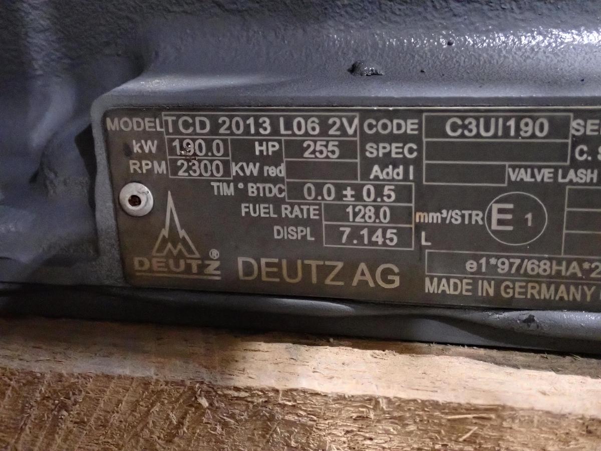 Used 2010 Deutz TCD2013 L06 2V