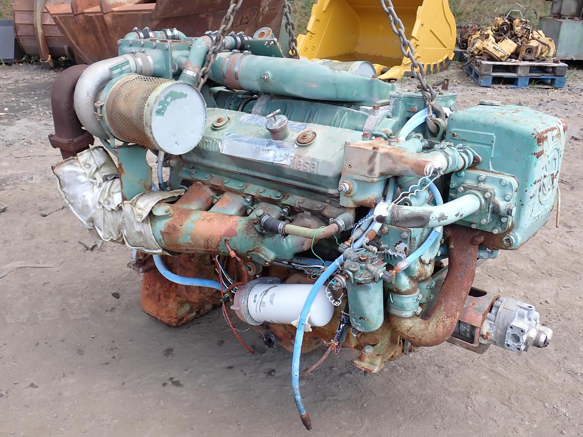 Used Detroit Diesel 8V71TA MARINE Engine 7082-7300 LEFT HAND ROTATION