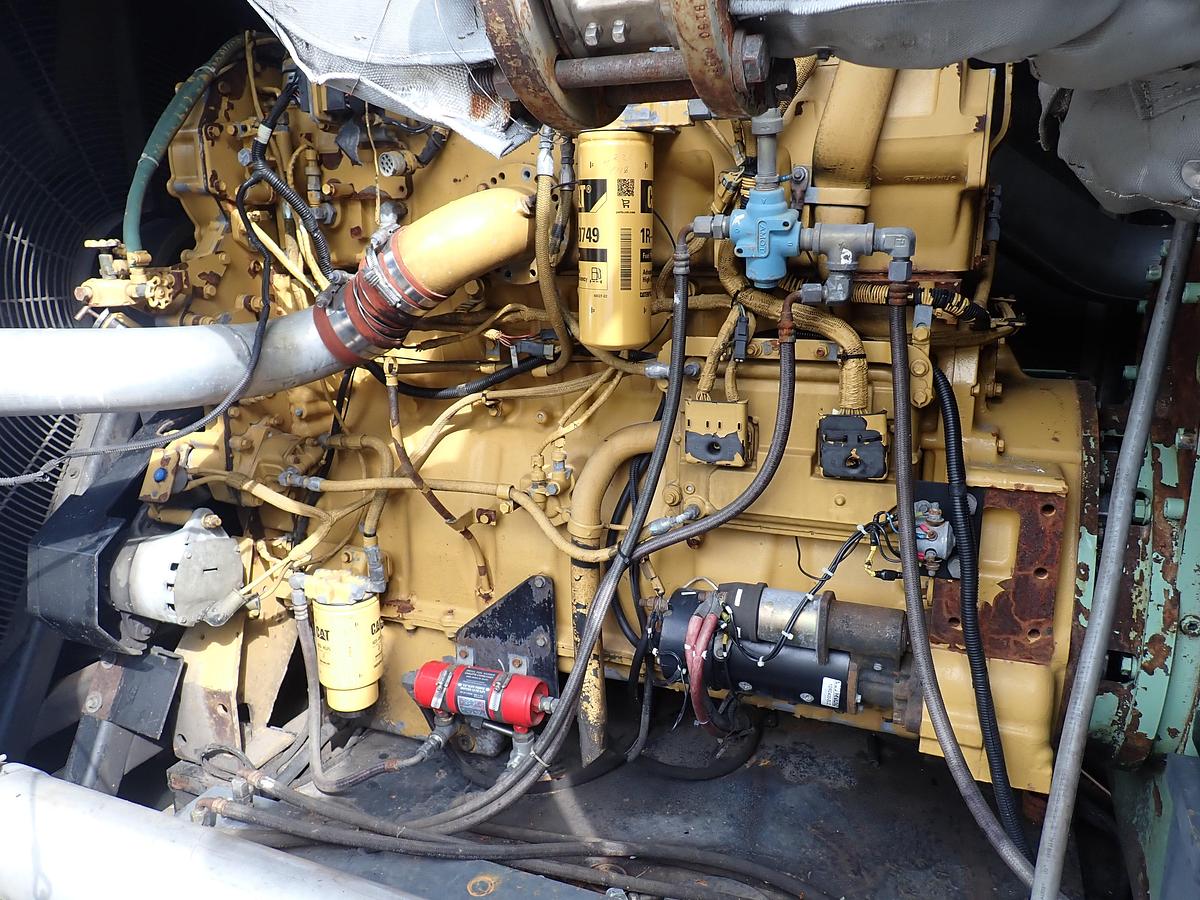 Used 2003 Sullair DE18 1550 CFM Oil Free Air Compressor CAT C16 8716 HRS