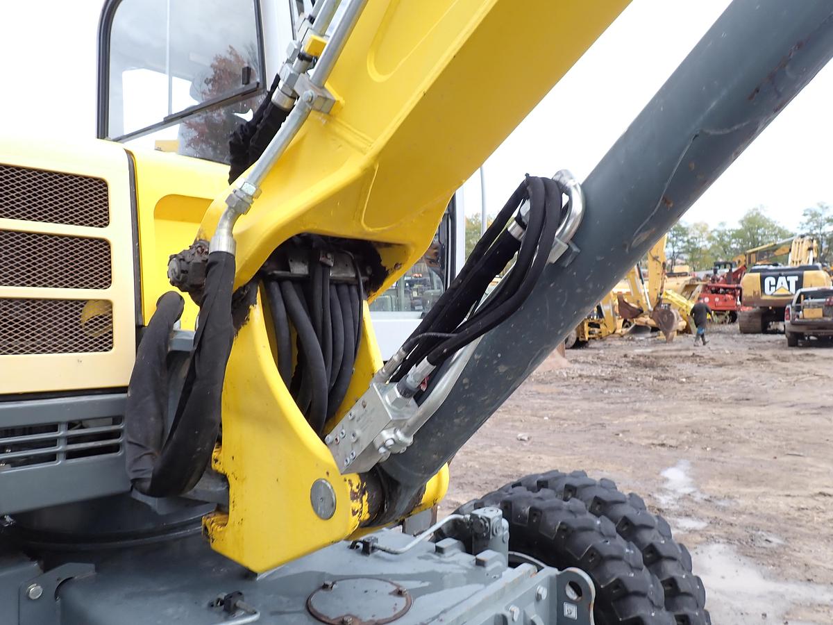 Used 2015 Wacker Neuson EW100