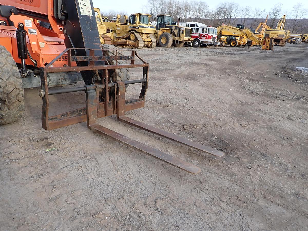 Used 2018 Skytrak 8042 8K Telehandler