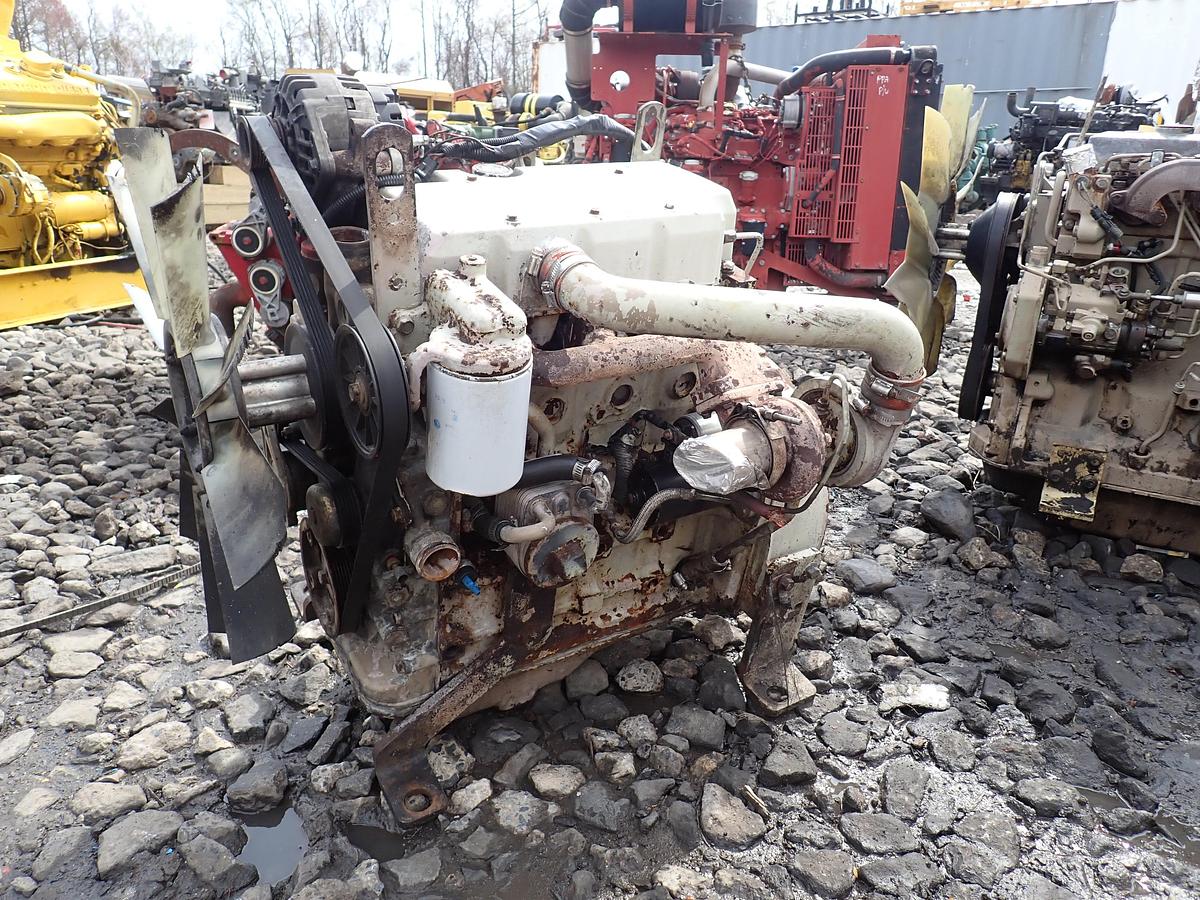 Used 2005 John Deere 4024TF270