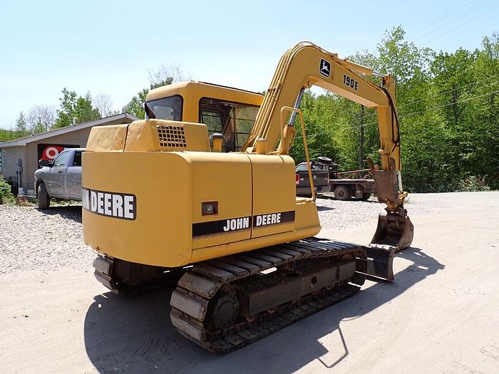 Used John Deere 190E Hydraulic Excavator SUPER CLEAN! Hydraulic Thumb STREET PADS!